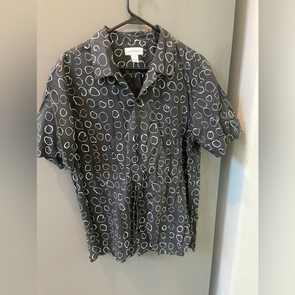 Calvin Klein Other - Calvin Klein Men’s Short Sleeve Dress Shirt - Size Large